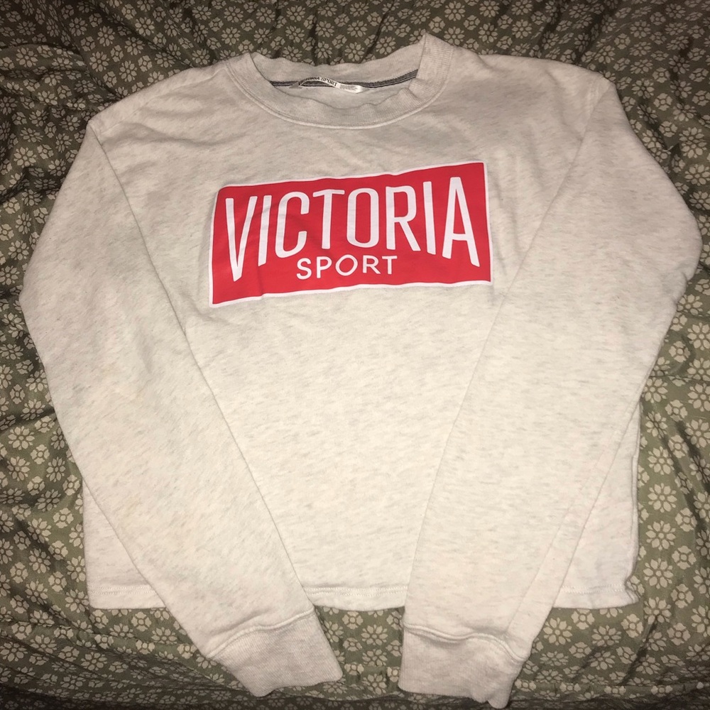 Victoria Sport Crop Workout Long Sleeve/Crew crop